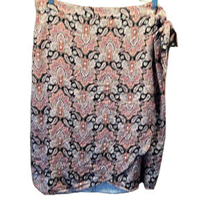Wrap Skirt, SZ XXL, Waist 22” adjustable w/button elastic, 100% Rayon, soft flow